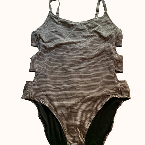 Shade & Shore Women's Strappy Side Textured One Piece Swimsuit XL - Picture 1 of 7